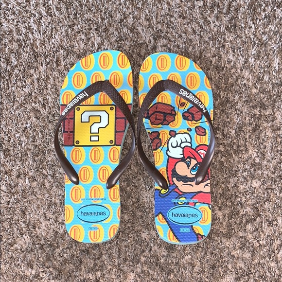 Men’s Havaianas Mario Themed Flip Flops Size 11-12 - Picture 1 of 5